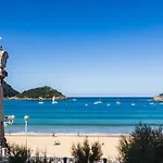 Appartement La Concha Beachview By Sweet