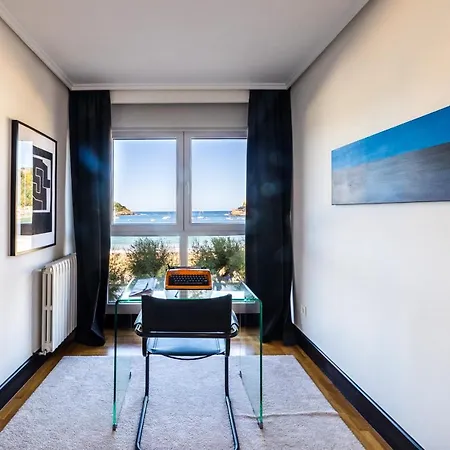 La Concha Beachview By Sweet Apartment