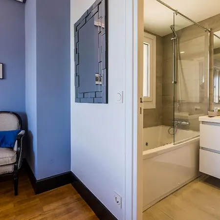 La Concha Beachview By Sweet Apartment San Sebastian