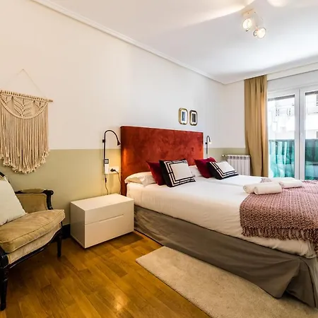 La Concha Beachview By Sweet Apartment