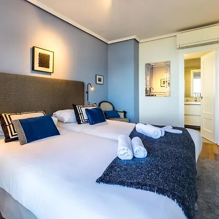 La Concha Beachview By Sweet Apartment