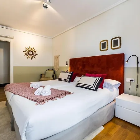 La Concha Beachview By Sweet Apartment *