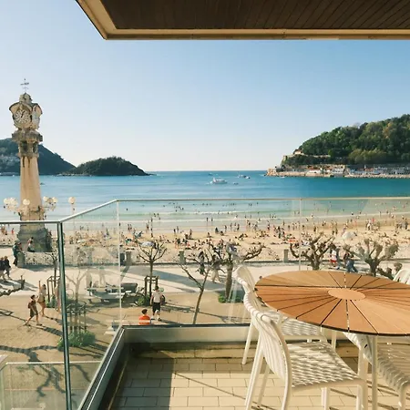 La Concha Beachview By Sweet Appartement