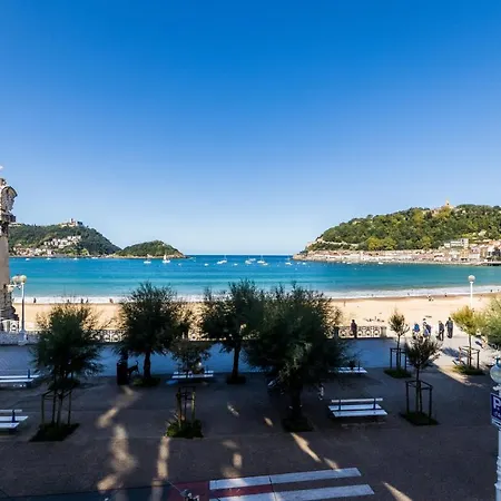 La Concha Beachview By Sweet Διαμέρισμα Σαν Σεμπαστιάν