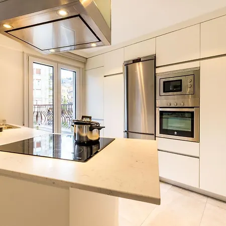 Daire La Concha Beachview By Sweet San Sebastián