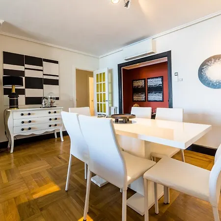 Daire La Concha Beachview By Sweet