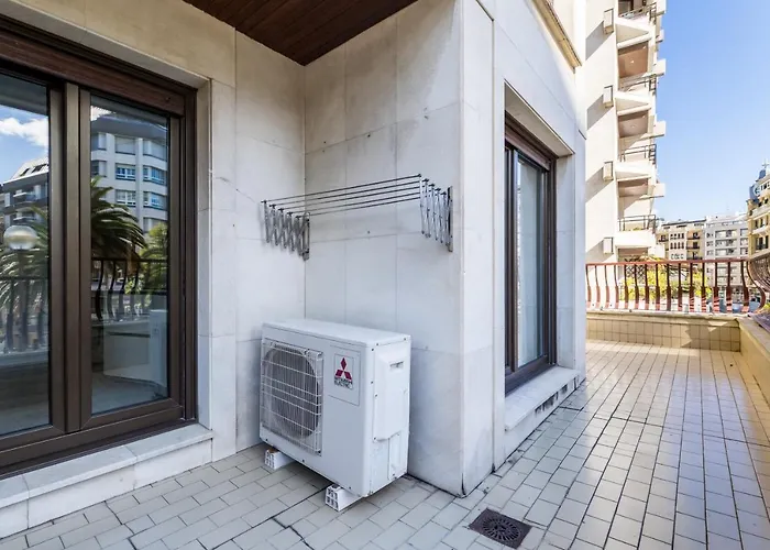 La Concha Beachview By Sweet *