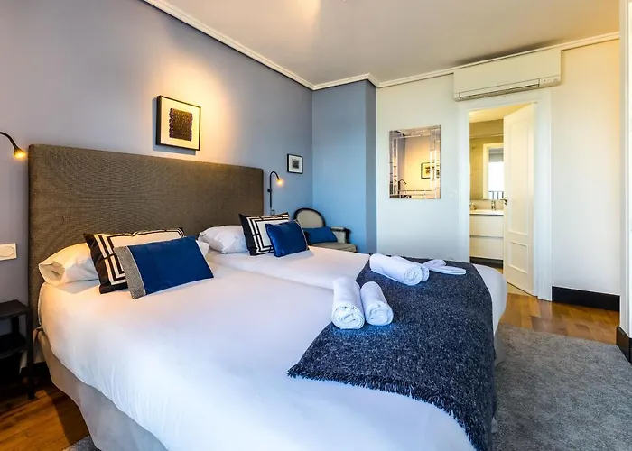 La Concha Beachview By Sweet Apartment