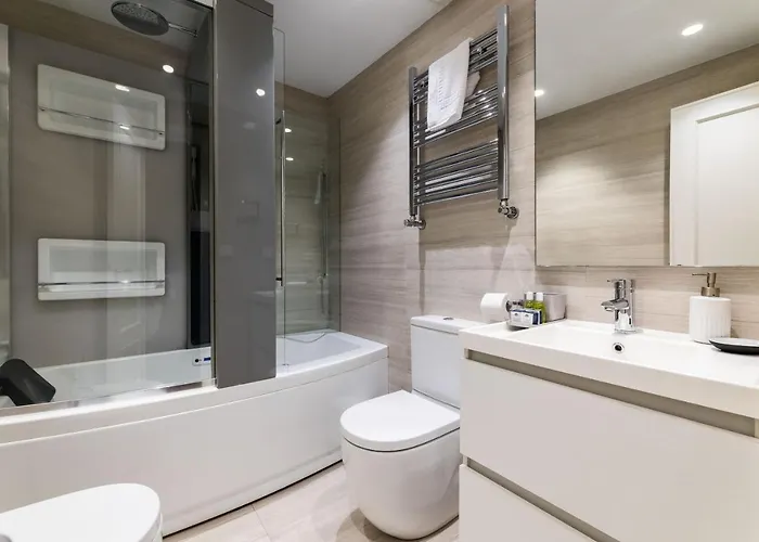 La Concha Beachview By Sweet Apartment *